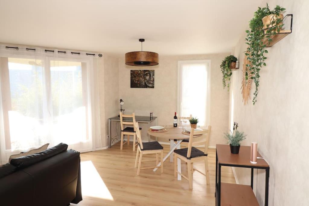 Votre Confort La Cosy Cocoon Courcouronnes Esterno foto